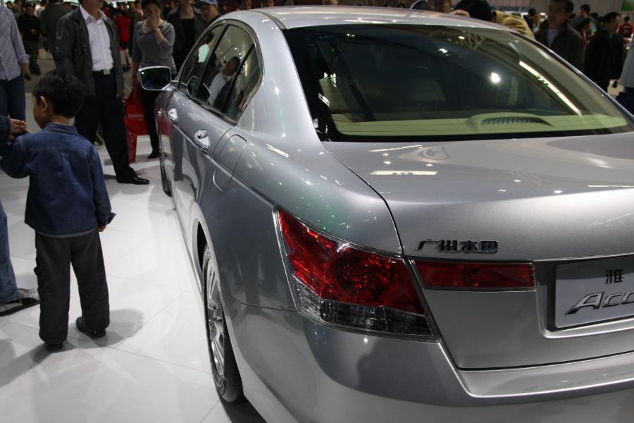  Honda Accord 2009 года  (CN) (фото 4 из 17)